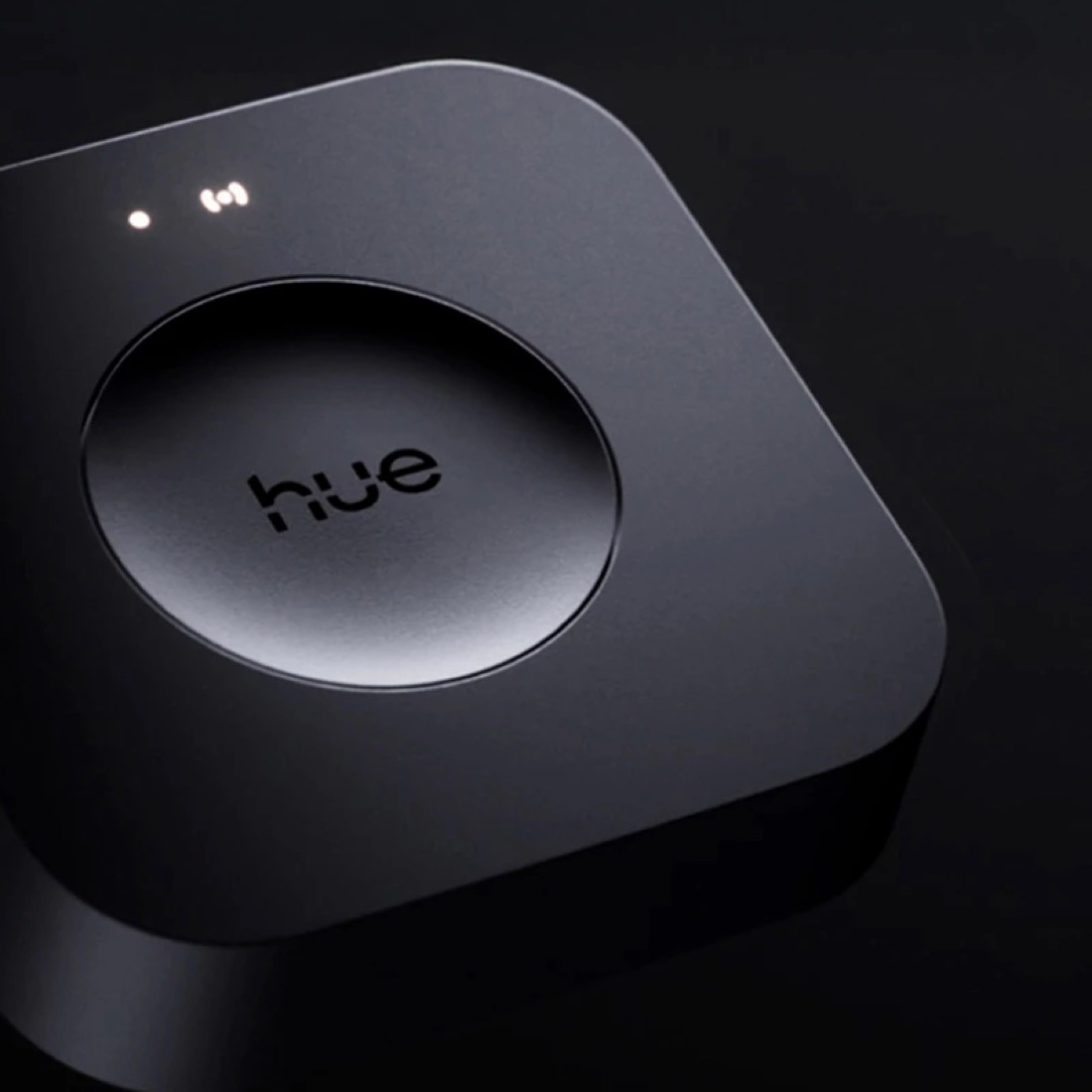 Philips Hue Bridge Pro mit roter LED