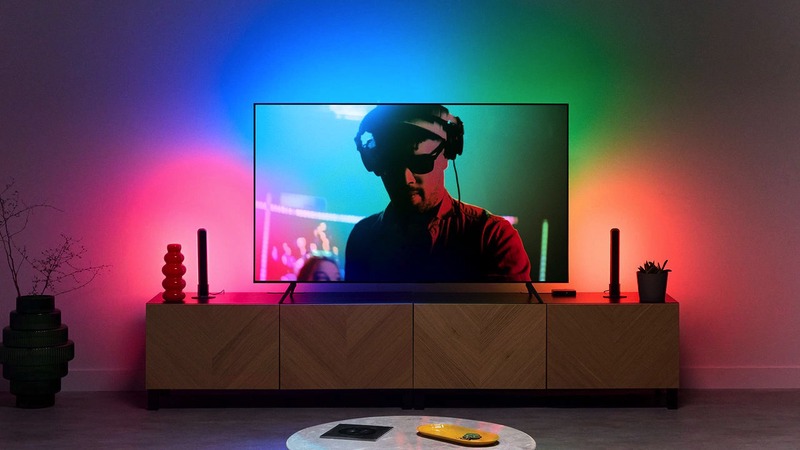 Philips WiZ HDMI Sync Box 2.1, light strips, Gradient Light Bars, and Squire table lamp